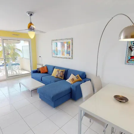 Superbe 3p En Bord De Avec Terrasse Et Garage A - Fr-1-196-248 *