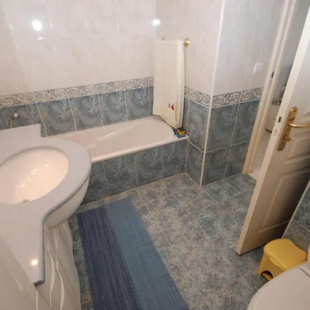 Apartament Superbe 3p En Bord De Avec Terrasse Et Garage A - Fr-1-196-248 Mentona