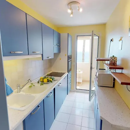 Superbe 3p En Bord De Avec Terrasse Et Garage A - Fr-1-196-248 Daire Menton