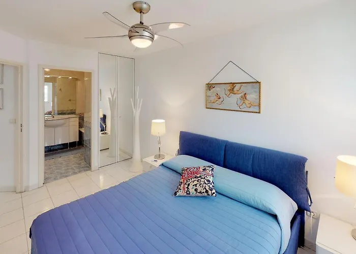 Superbe 3p En Bord De Avec Terrasse Et Garage A - Fr-1-196-248 Apartmán Menton